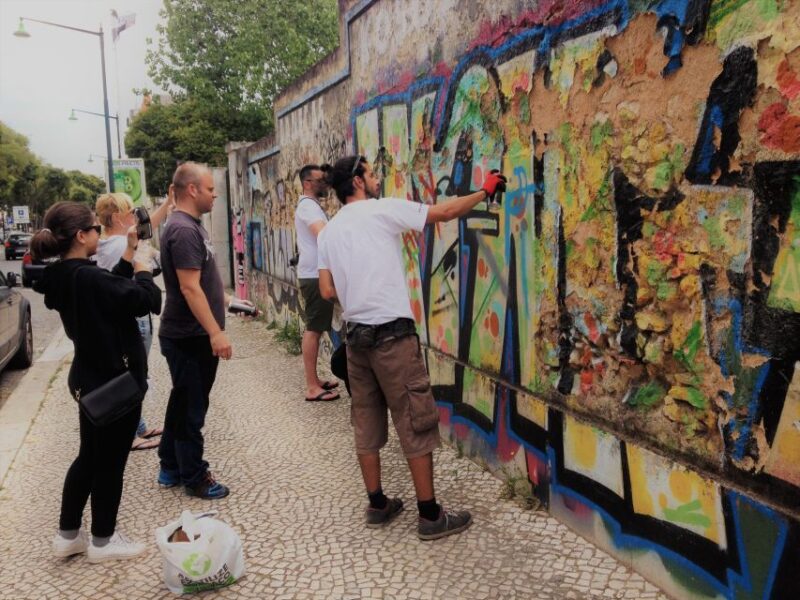 Lisbon: Street Art Tour - Experience Highlights