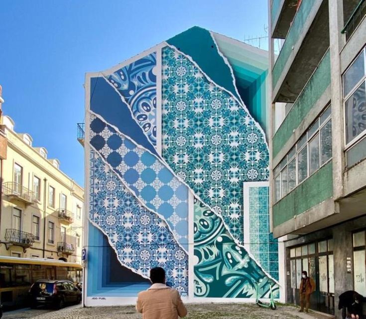 Lisbon: Street Art Walk - Mobility Considerations