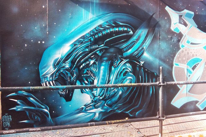 Lisbon Street Art Walk - Inclusions and Exclusions