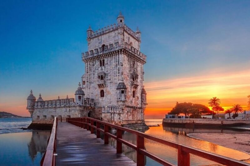 Lisbon : Street Art Walking Tour With A Guide - Inclusions and Customization