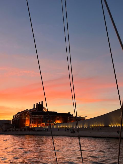 Lisbon: Sunset Boat Cruise Tour With Drinks - Pricing and Booking Information