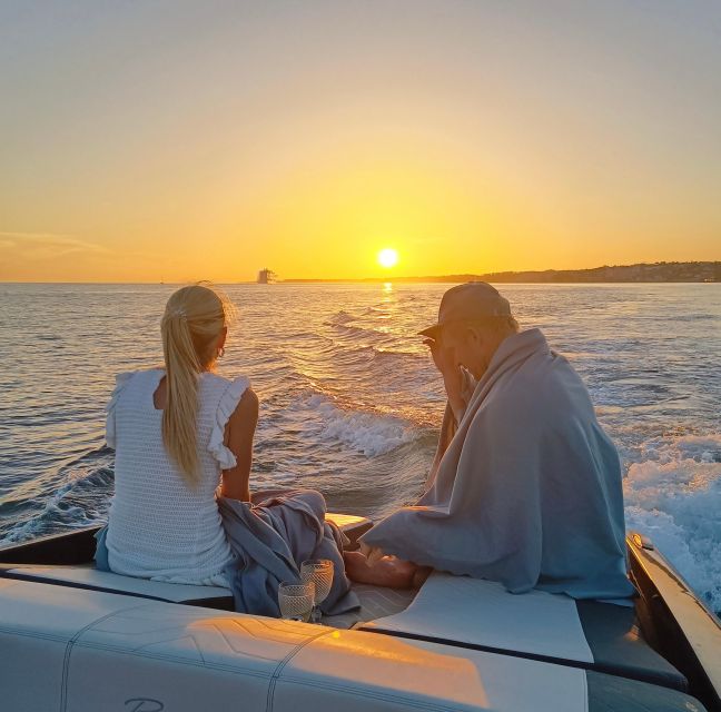 Lisbon: Sunset Boat Cruise Tour With Drinks - Tour Duration and Flexibility