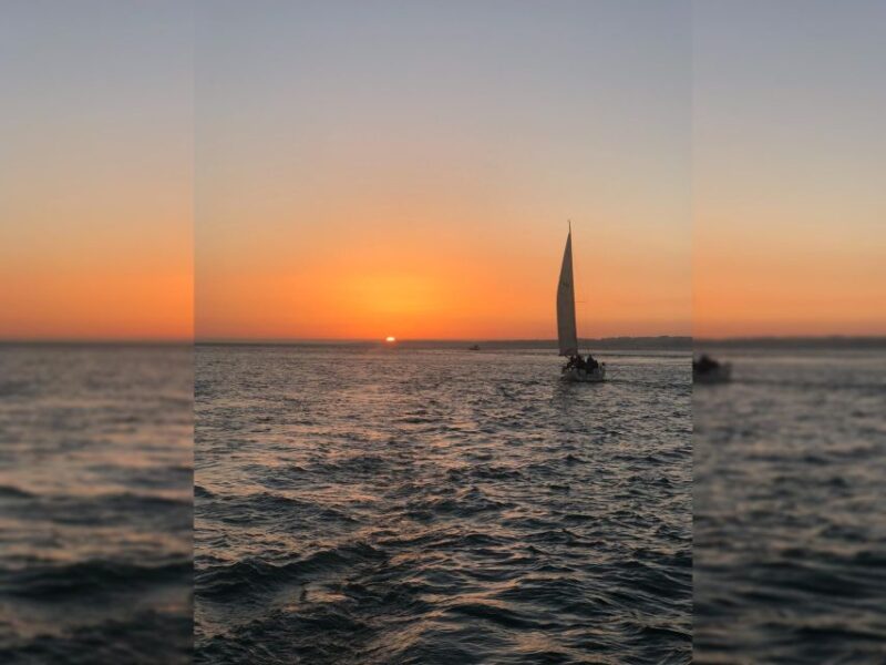 Lisbon: Sunset Boat Tour With a Drink - Important Information