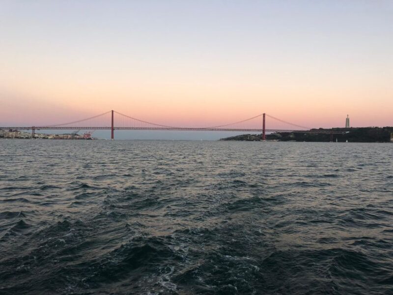 Lisbon: Sunset Boat Tour With a Drink - Booking and Availability