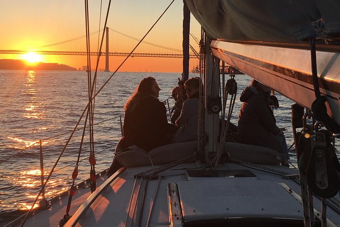 Lisbon Sunset Sailing Tour With White or Rosé Wine and Snacks - Exclusions