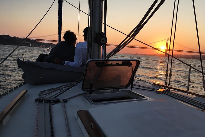 Lisbon Sunset Sailing Tour With White or Rosé Wine and Snacks - Transportation Options