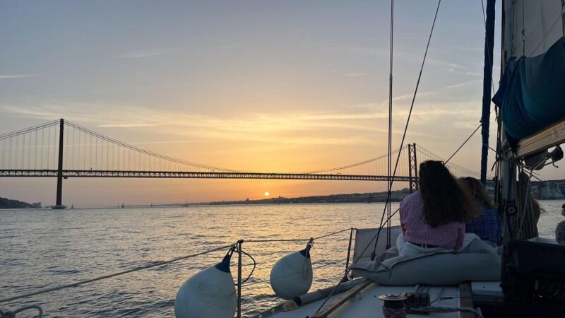 Lisbon Sunset Sensations 2h Cruise - Inclusions
