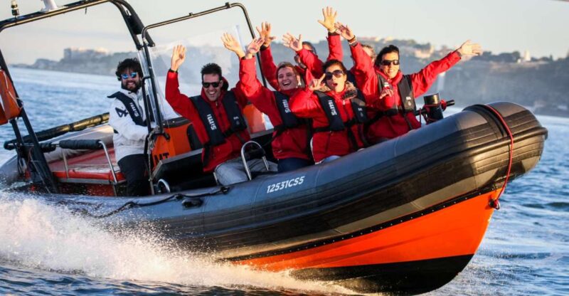Lisbon: Sunset Speedboat Tour With Complimentary Drink - Key Points