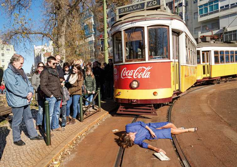 Lisbon: SUPERWOMAN Tour, Top Sights Through Womens Stories! - Key Points