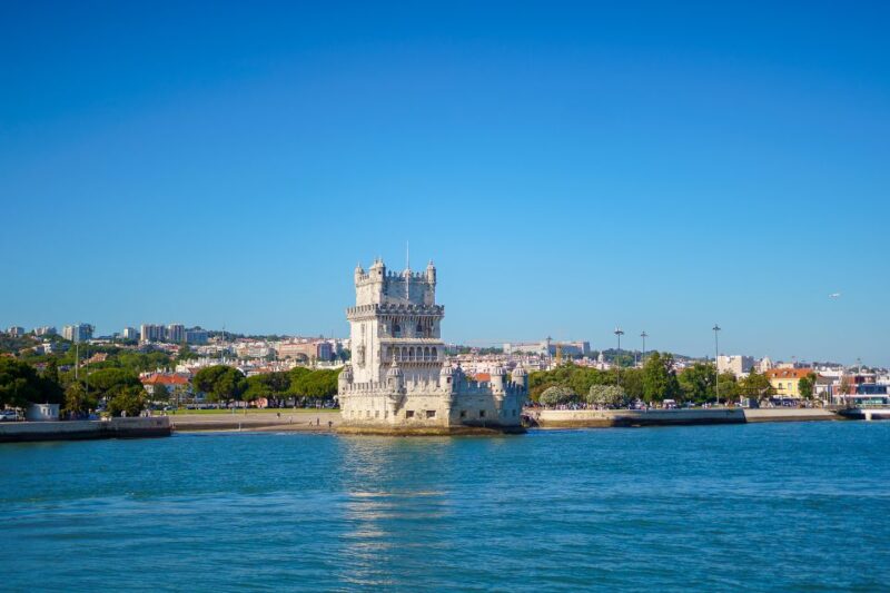 Lisbon: Tagus River Boat Tour With One Drink Included - Itinerary Details