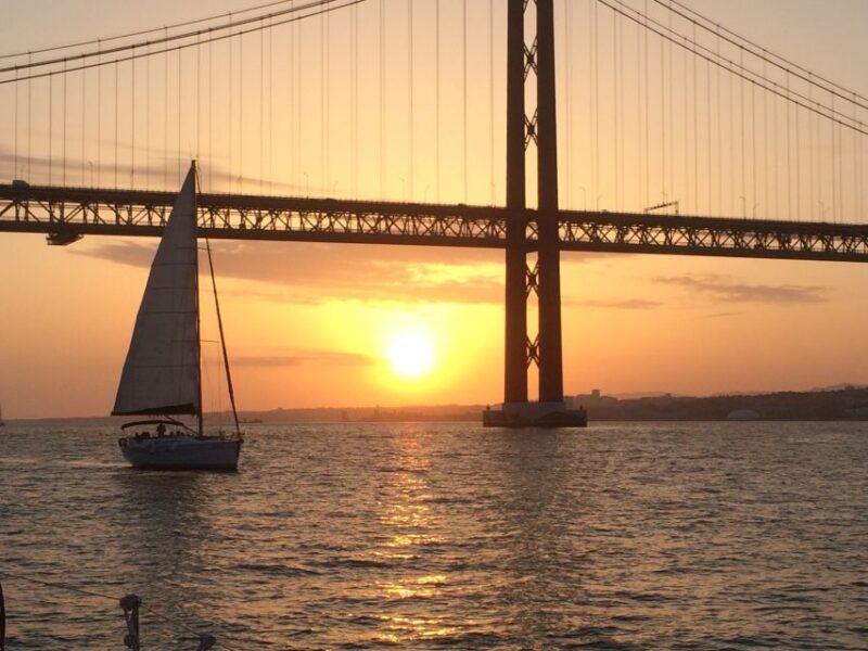 Lisbon: Tagus River Cruise, Morning, Day, Sunset, or Night - Tour Options and Schedules