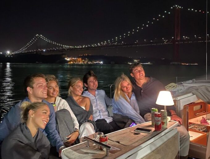 Lisbon: Tagus River Cruise, Morning, Day, Sunset, or Night - Customer Ratings and Feedback