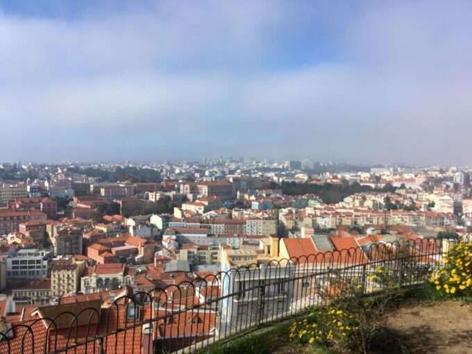 Lisbon: the Old Town Alfama Walking Tour Viewpoints - Exploring Historical Viewpoints