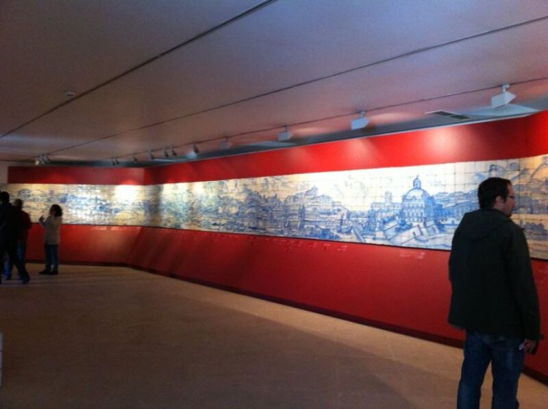 Lisbon Tiles and Tales: Full-Day Tile Workshop and Tour - Lunch Options