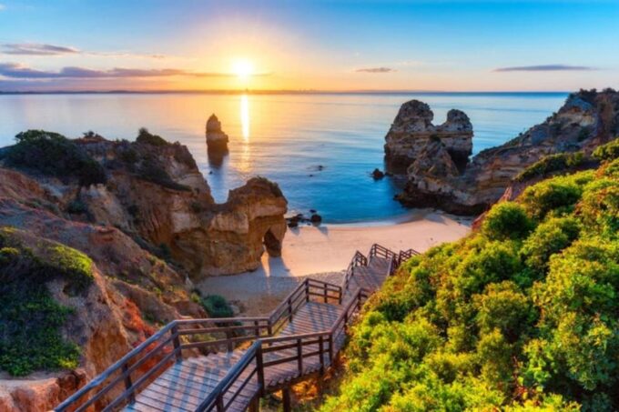 Lisbon to Algarve to Lisbon - Dedicated Private Day Tour - Whats Included