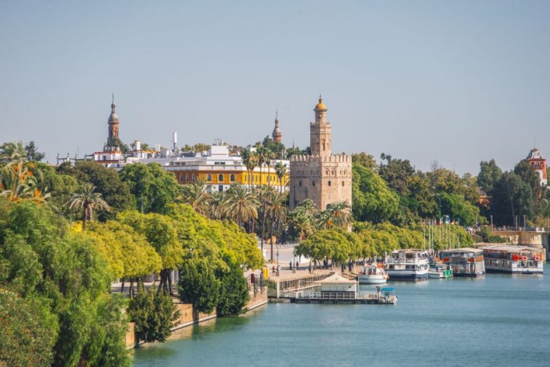 Lisbon to Seville Private Transfer One Way Max 6 Persons - Key Points