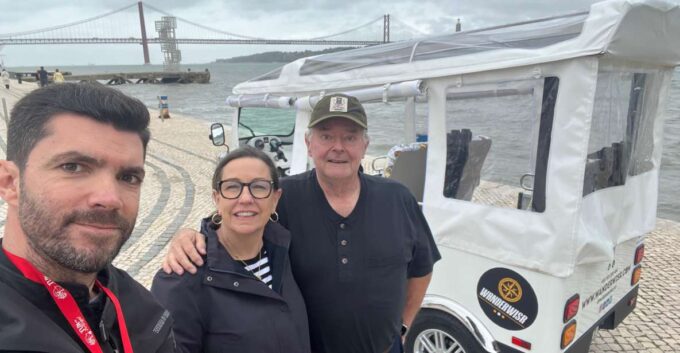 Lisbon Tour on a Tuk-Tuk: the Best Way to Visit the City - Local Insights and Anecdotes