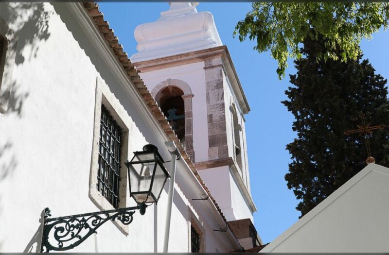 Lisbon: Tower of Saint George's Castle Church Ticket & Drink - Included Features