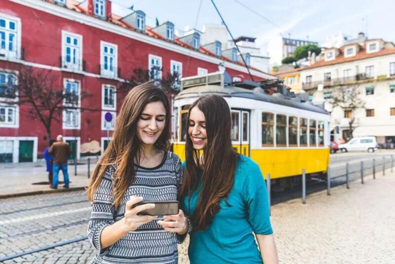 Lisbon: Tram 28 Audio Guide - Audio Guide Features