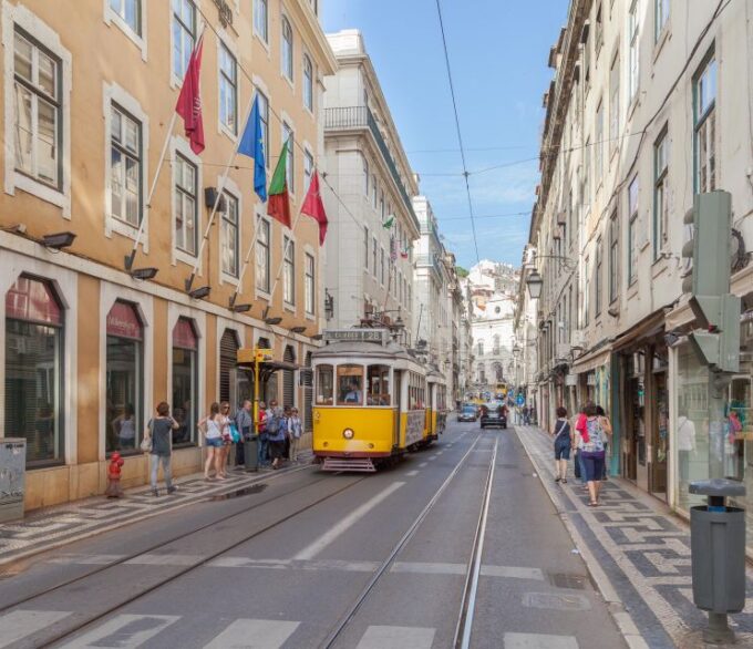 Lisbon: Tram 28 Audio Guide - Enhancing the Tram 28 Experience