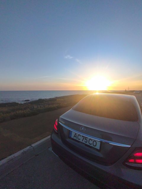 Lisbon: Tuk Tuk, Cascais, and Dinner at Guincho - Discovering Cascais