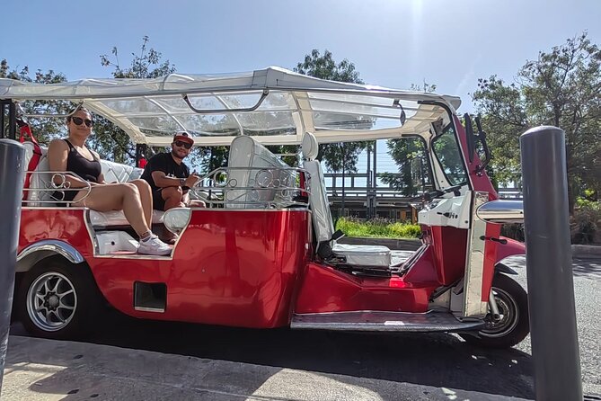 Lisbon Tuktuk Tour With Pickup - Tour Highlights