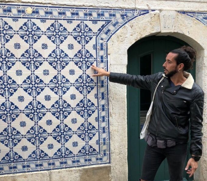 Lisbon: Walking Tour With a Local Guide - Frequently Asked Questions