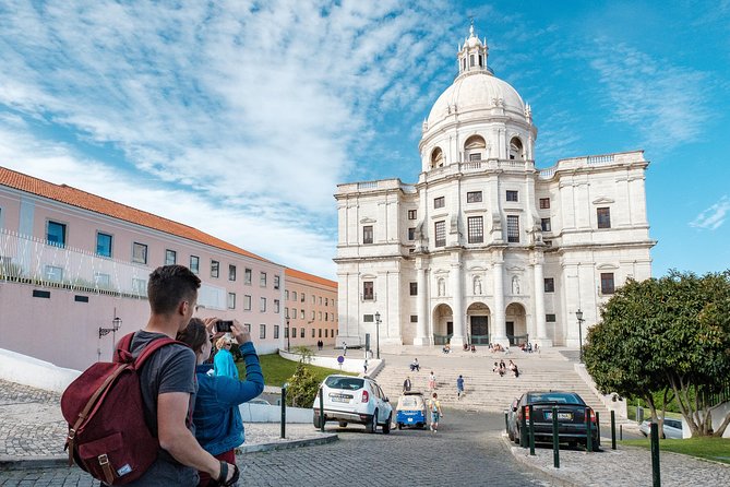 Lisbon Walking Tour With a Photographer - Morning Edition - Accessibility and Age Restrictions