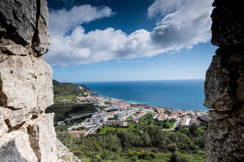 Lisbon Wine Tour Through Sesimbra, Arrábida and Setúbal - Cultural and Natural Exploration