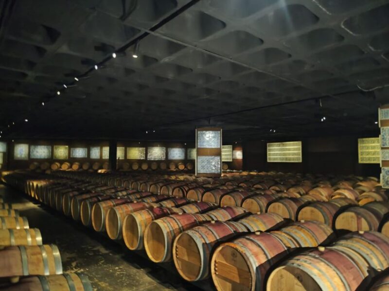 Lisbon Wine Tour Through Sesimbra, Arrábida and Setúbal - Included Features