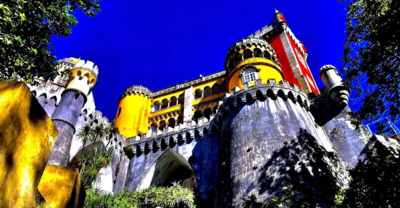 Lisbon:Exclusive Sintra & Cascais Private Tour - Discover Sintra and Pena Palace