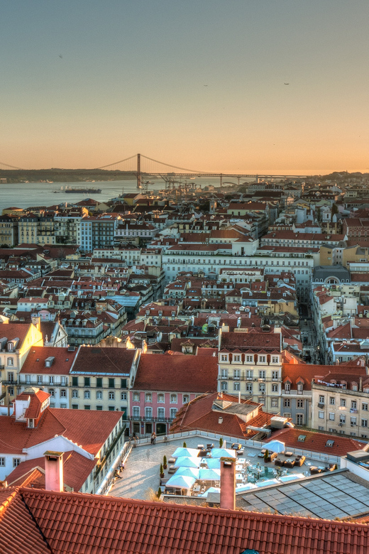 Lisbon's Historic Old Town in a Tuk-Tuk - Customer Ratings