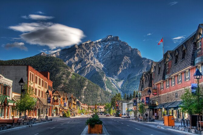 Listen to a Tour Guide as You Drive & Walk With Our Discover the Rockies Package - Learning About the Regions History