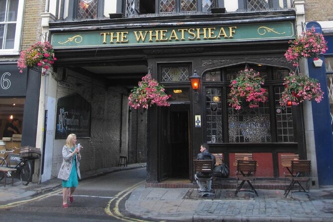 Literary Pub Crawl and Tavern Tour in London - Inclusions and Offerings