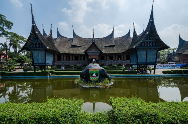 Little Indonesia Tour - Highlights and Learning Opportunities