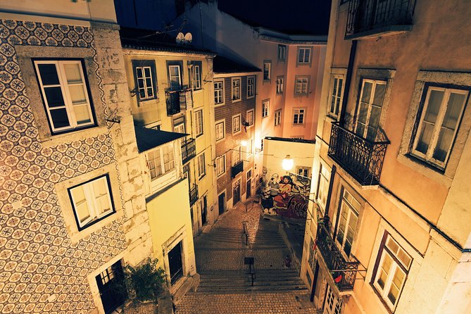 Live Fado Private Tour in Lisbon With Dinner - Pickup Information