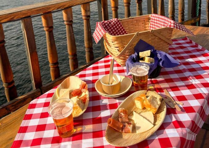Live Music Cruise With Fjordstylebuffet of Shrimps - Recap