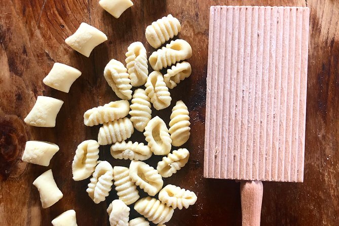 Live Online Italian Cooking Class With Raffaella From Perugia - Class Features