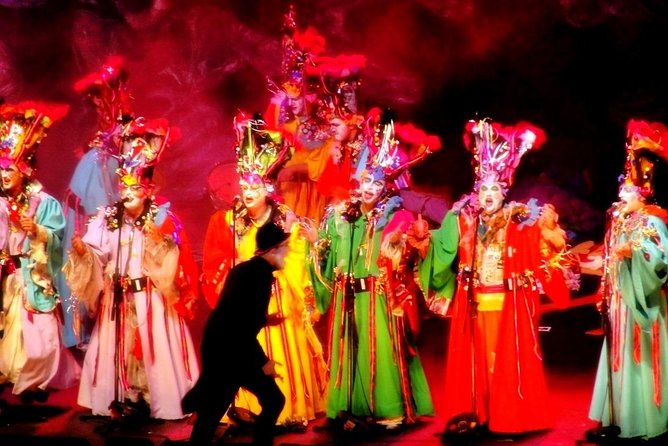 Live the Montevideo Carnival Like a Local Citizen - Behind-the-Scenes Carnival Insights
