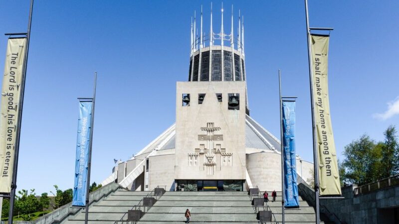 Liverpool: Best of Liverpool Sightseeing Private Taxi Tour - Highlights of the Tour