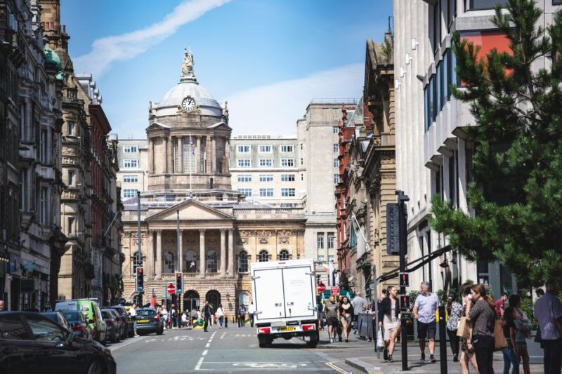 Liverpool: Evolution of an Icon - A Clue-Guided City Game - Architectural Marvels of the City