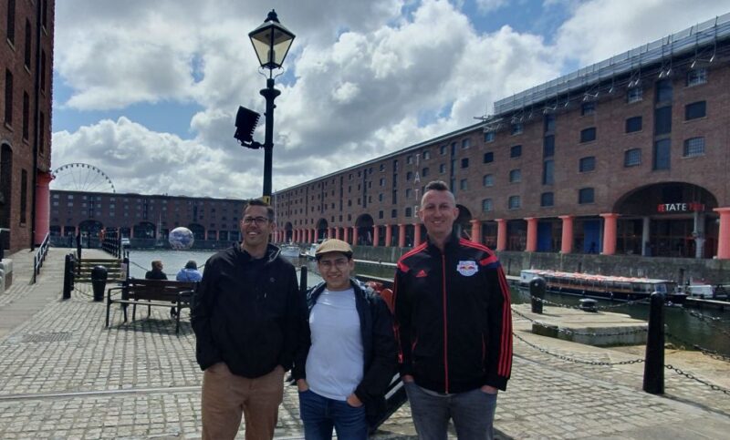 Liverpool: Guided City Walking Tour - Tracing the Beatles Roots