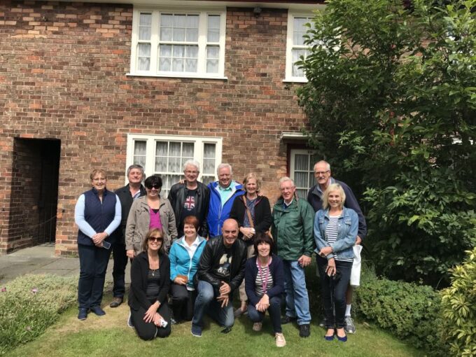Liverpool: Private Beatles Tour - Exploring Penny Lane