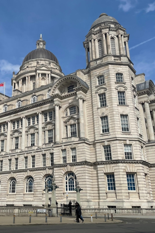 Liverpool: Private City Highlights and Suburbs 3 Hour Tour - Tour Highlights