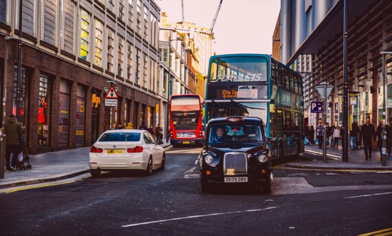 Liverpool: Private Experience See the Best W/ a Local - Key Points