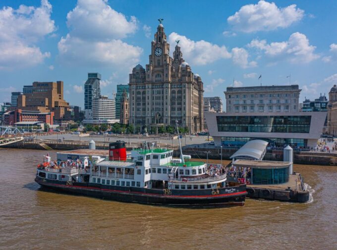 Liverpool: River Cruise and Hop-On Hop-Off Bus Tour - Refreshments and Inclusions