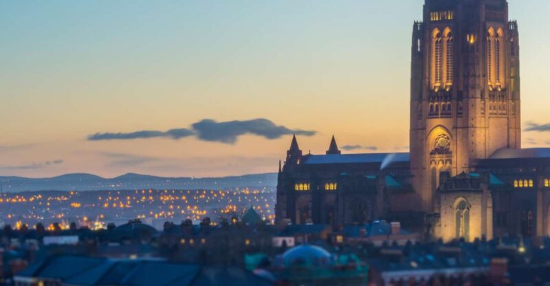Liverpool: Self-Guided Highlights Scavenger Hunt & Tour - Exploring Top Attractions