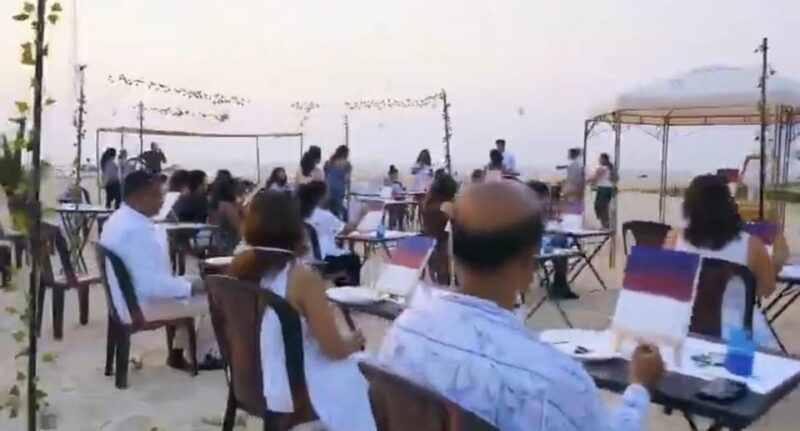 Liverpool: Sip and Paint at the Beach With Drinks - Painting Supplies