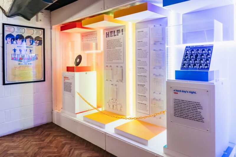 Liverpool: The Beatles Story Ticket - Meeting Point Location