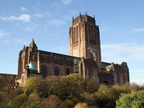 Liverpool Tour App, Hidden Gems Game and Big Britain Quiz (1 Day Pass) UK - About Your Stay